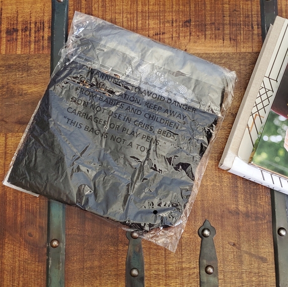 π€ Midnight Hour Lace Victorian Blouse π€ - Picture 11 of 15